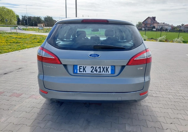 Ford Mondeo cena 16900 przebieg: 261000, rok produkcji 2007 z Czarna Woda małe 106